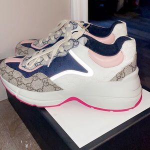 Gucci GG Rhyton.Excellent condition,comes with box